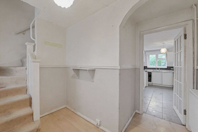 38 Victoria Road, Ascot, SL5 9DB 1