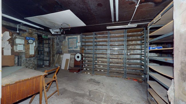 555-557 High Road, Leytonstone, London, E11 4PD 18