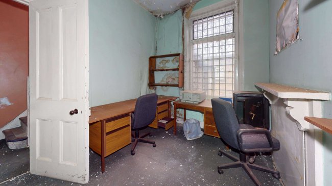 555-557 High Road, Leytonstone, London, E11 4PD 18