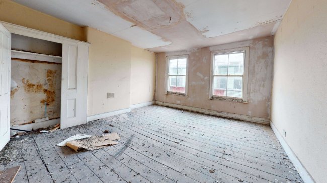 555-557 High Road, Leytonstone, London, E11 4PD 18