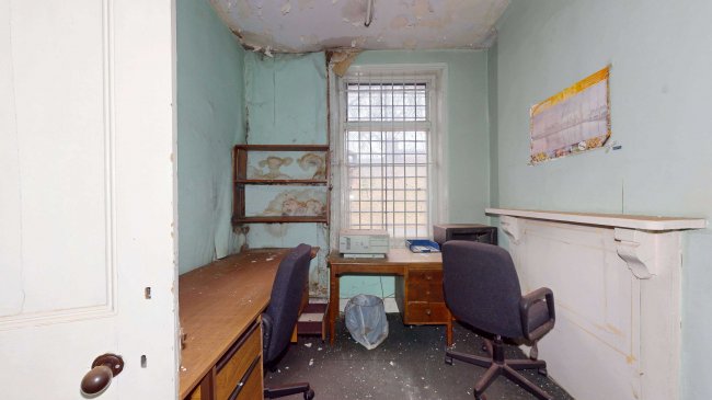 555-557 High Road, Leytonstone, London, E11 4PD 18