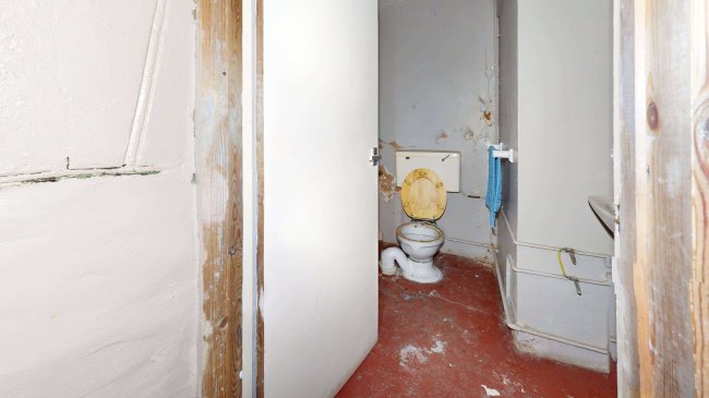 555-557 High Road, Leytonstone, London, E11 4PD 18