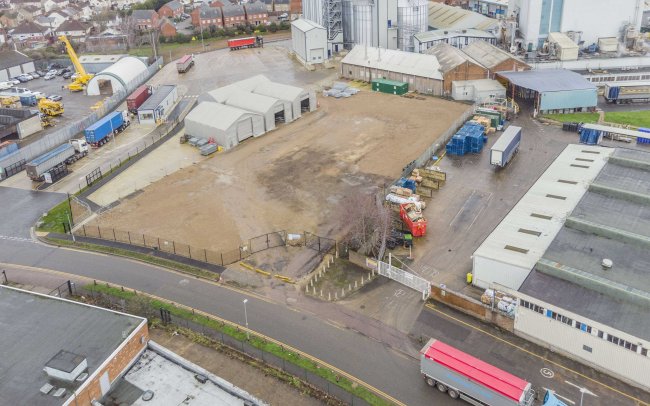 Plots JA/HA/D/E/G South, Windsor Road Industrial Estate, Mile Road, Bedford, MK42 9TB 10