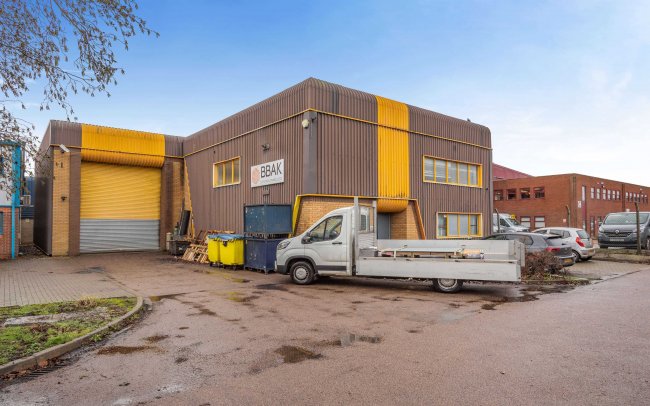 Unit 16 Brooklands, Brooklands Industrial Estate, Kempston, Bedford MK42 7UH 4