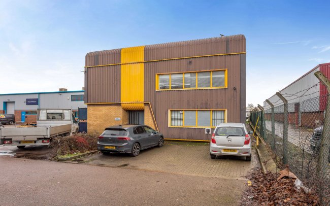 Unit 16 Brooklands, Brooklands Industrial Estate, Kempston, Bedford MK42 7UH 4