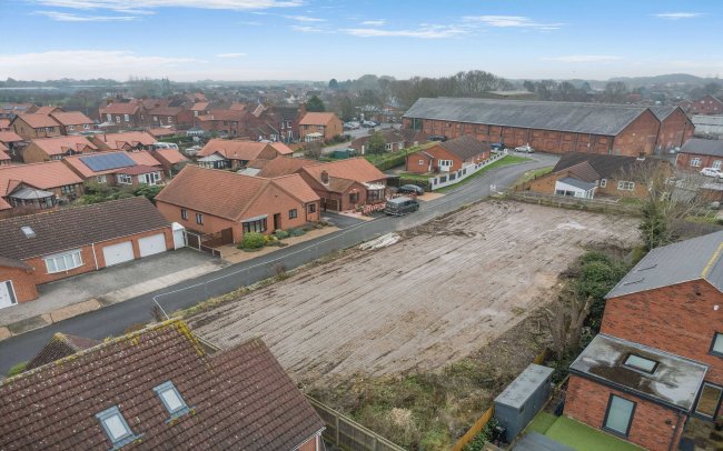 Land at Tyson Close, Barton-Upon-Humber, North Lincolnshire DN18 5TQ 9