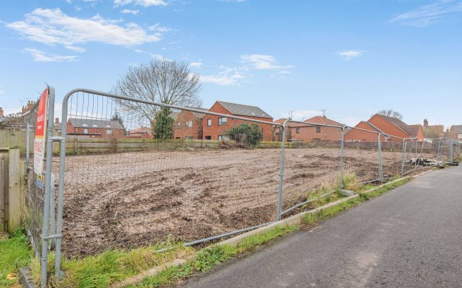 Land at Tyson Close, Barton-Upon-Humber, North Lincolnshire DN18 5TQ 9