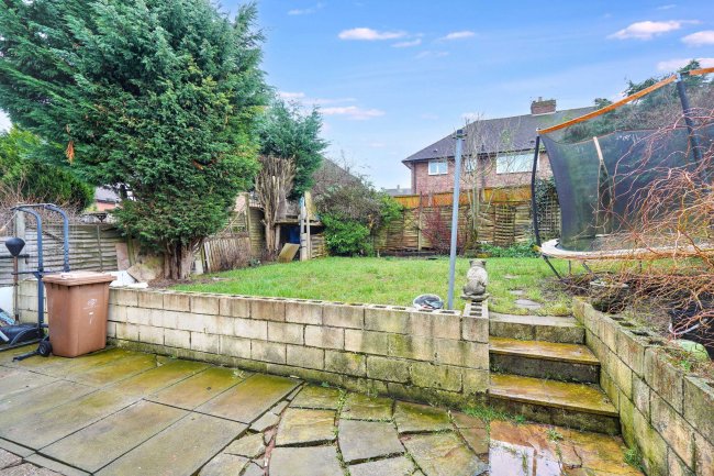 7 Grant Avenue, Chaddesden, Derby, DE21 6RN 2