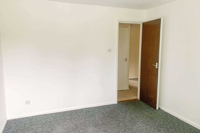 Flat 278 Lyde Road, Yeovil, BA21 5PN 10