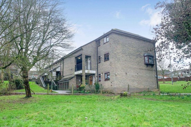 Flat 278 Lyde Road, Yeovil, BA21 5PN 10