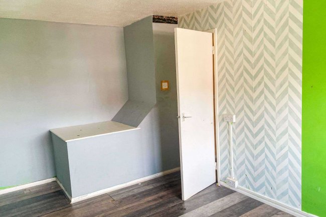 Flat 14 Wellington Flats, Salthouse Lane, Yeovil, BA20 1TX 9