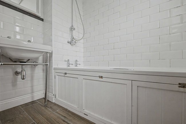 5 Magpie Cottages, Idsworth, Waterlooville, PO8 0AS 5