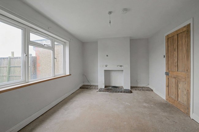 5 Magpie Cottages, Idsworth, Waterlooville, PO8 0AS 5