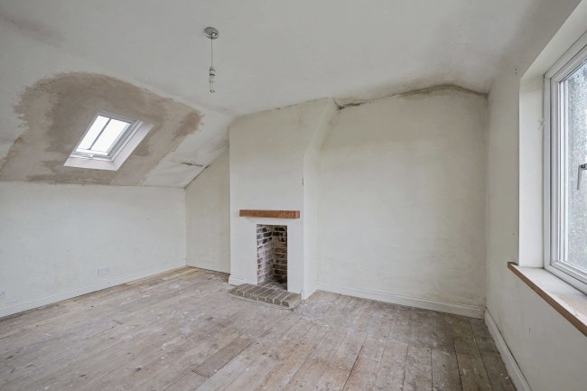 5 Magpie Cottages, Idsworth, Waterlooville, PO8 0AS 5