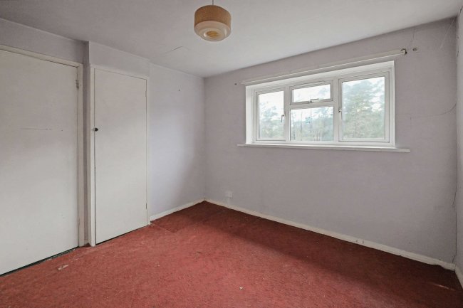 75 Sutton Field, Whitehill, Bordon, GU35 9BS 3