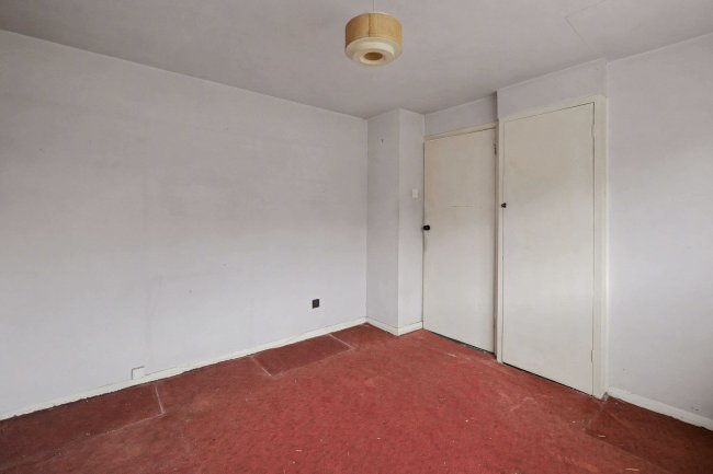 75 Sutton Field, Whitehill, Bordon, GU35 9BS 3