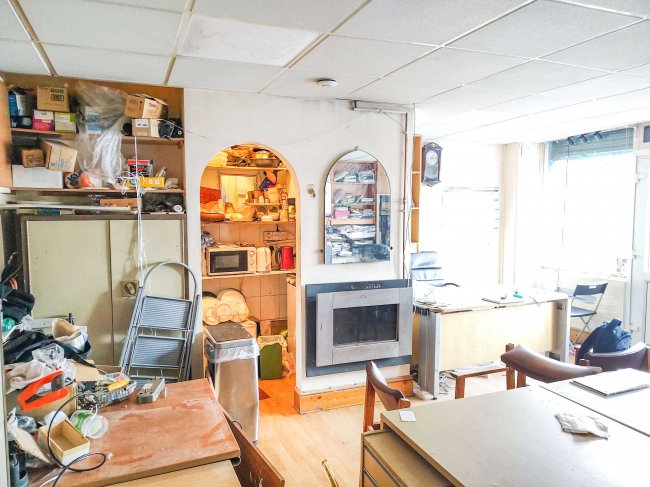 94 Lansbury Drive, Hayes, UB4 8SD 6