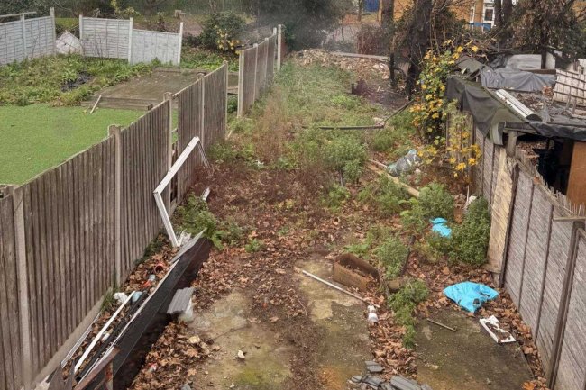 19 Portland Road, London SE25 4UF 7