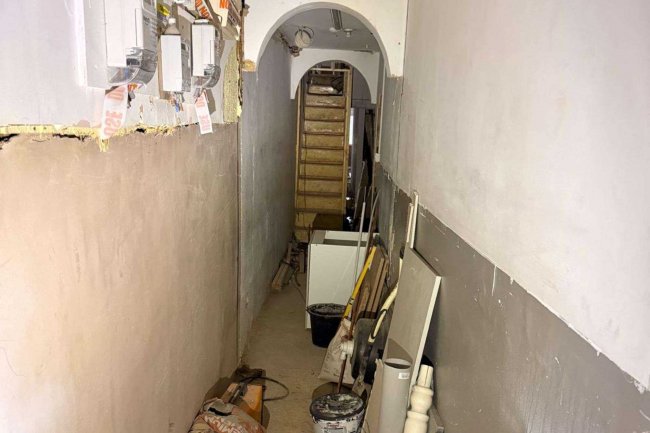 19 Portland Road, London SE25 4UF 7