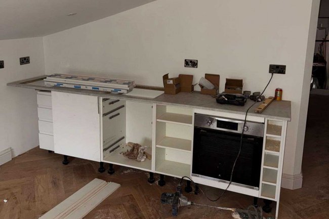 19 Portland Road, London SE25 4UF 7