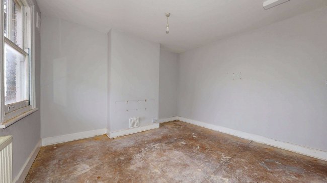 Flat A, 75 Vernham Road, Plumstead, London, SE18 3EY 8