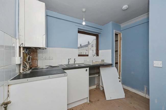 Flat 14 Well Meadow, Brampton, Carlisle, CA8 1UW 8