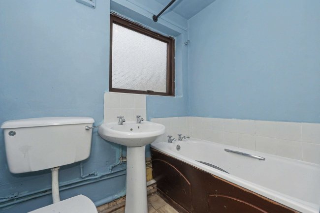 Flat 14 Well Meadow, Brampton, Carlisle, CA8 1UW 8