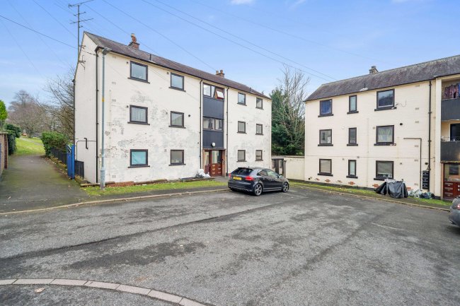 Flat 14 Well Meadow, Brampton, Carlisle, CA8 1UW 8