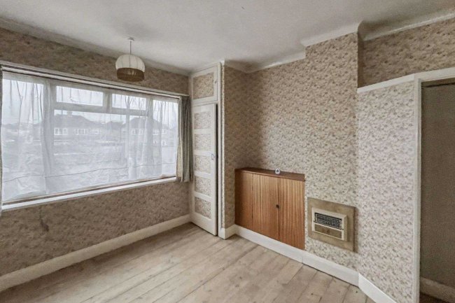 269 Hook Rise South, Surbiton, Surrey KT6 7LT 9