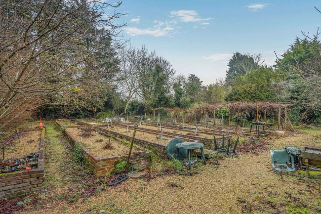 Little Heath Farm, Little Heath Lane, Potten End, Berkhamsted, HP4 2RY 2