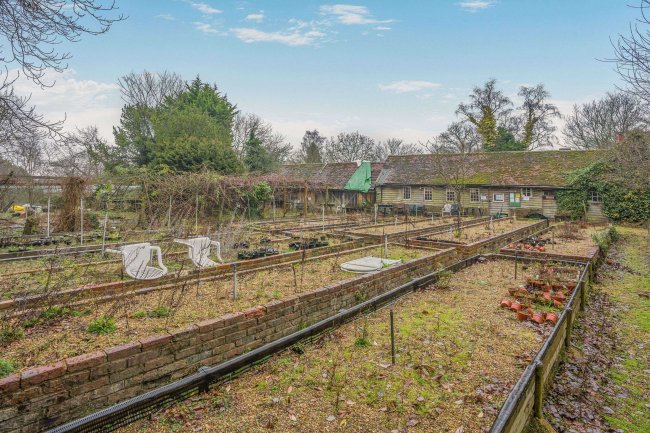 Little Heath Farm, Little Heath Lane, Potten End, Berkhamsted, HP4 2RY 2