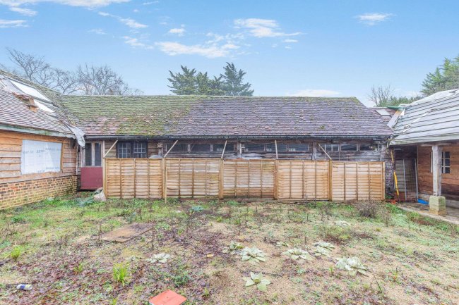 Little Heath Farm, Little Heath Lane, Potten End, Berkhamsted, HP4 2RY 2