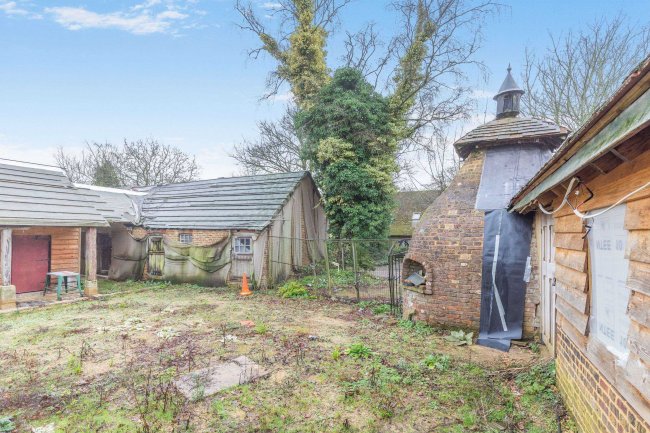 Little Heath Farm, Little Heath Lane, Potten End, Berkhamsted, HP4 2RY 2