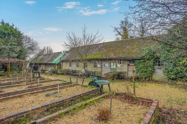 Little Heath Farm, Little Heath Lane, Potten End, Berkhamsted, HP4 2RY 2