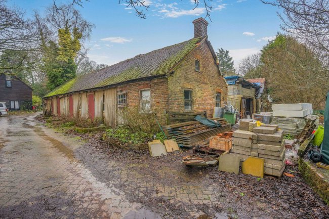 Little Heath Farm, Little Heath Lane, Potten End, Berkhamsted, HP4 2RY 2