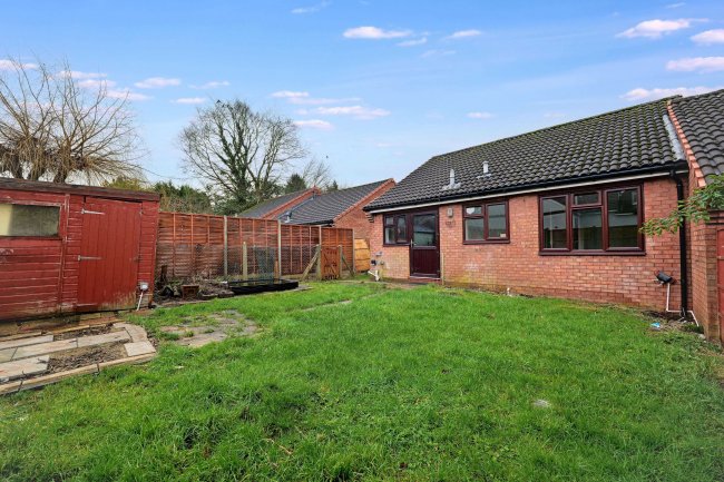 14 Saxon Close, Clanfield, Waterlooville, PO8 0JT 8