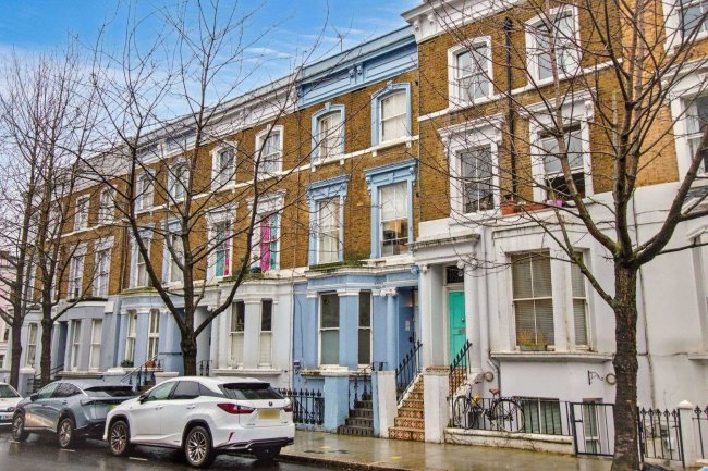 Flat A, 46 Chesterton Road, Notting Hill, London W10 6ER 4