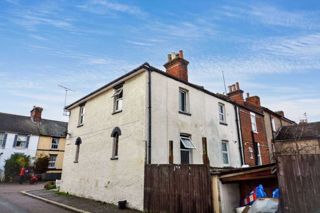 12 Maria Street, Harwich, Essex, CO12 3HT 10