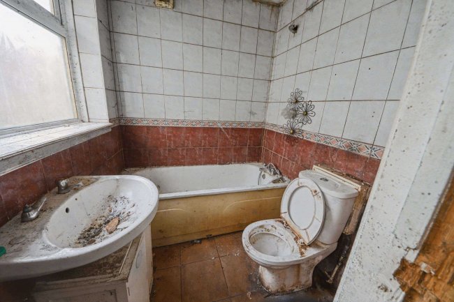 12 Maria Street, Harwich, Essex, CO12 3HT 10