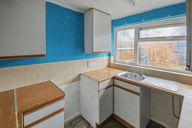 2 The Firs, Chippenham, Wiltshire, SN14 0PG 9