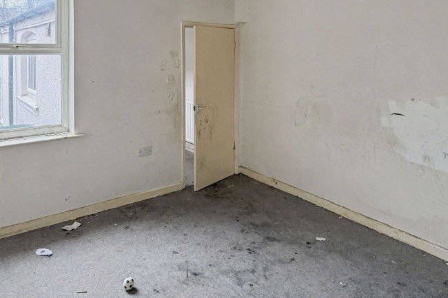 3 Florence Street, Walsall, West Midlands, WS1 2LQ 5