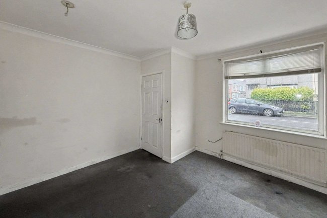 90 Oxford Road, Hartlepool, TS25 5SA 6