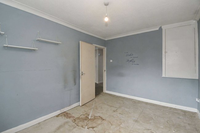 Flat 6a Westmead, Windsor, SL4 3NL 9