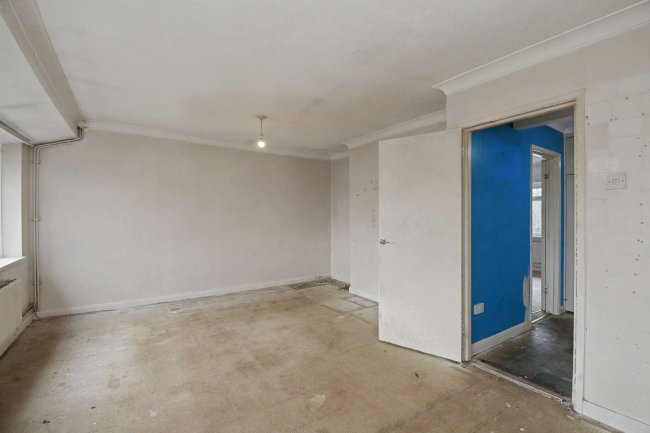 Flat 6a Westmead, Windsor, SL4 3NL 9