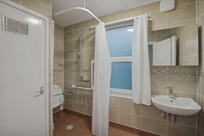 Flat B, 95 Victor Road, Kensal Green, London, NW10 5XB 1