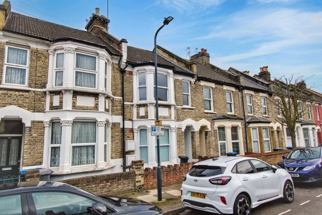 Flat B, 95 Victor Road, Kensal Green, London, NW10 5XB 1