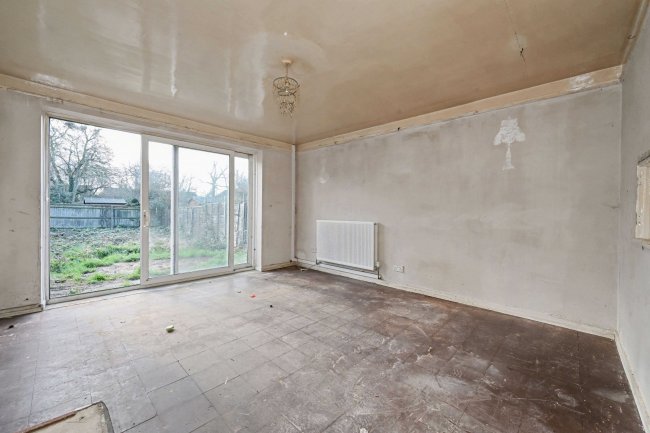 31 Garth Square, Bracknell, RG42 2HA 10