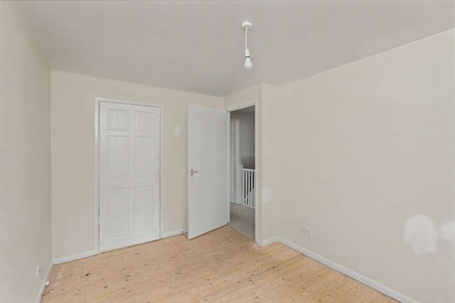 16 Falcon Close, Oxford, Oxfordshire, OX4 6EY 1