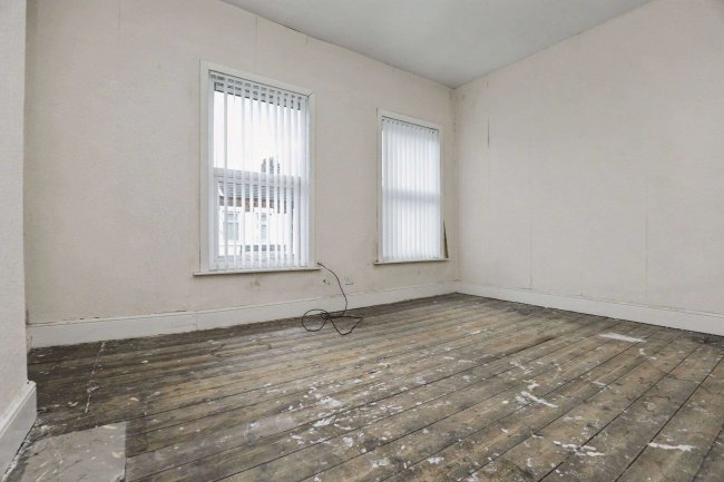 50 Isaac Street, Liverpool, L8 4TJ 8