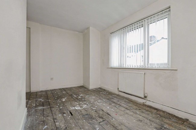 50 Isaac Street, Liverpool, L8 4TJ 8